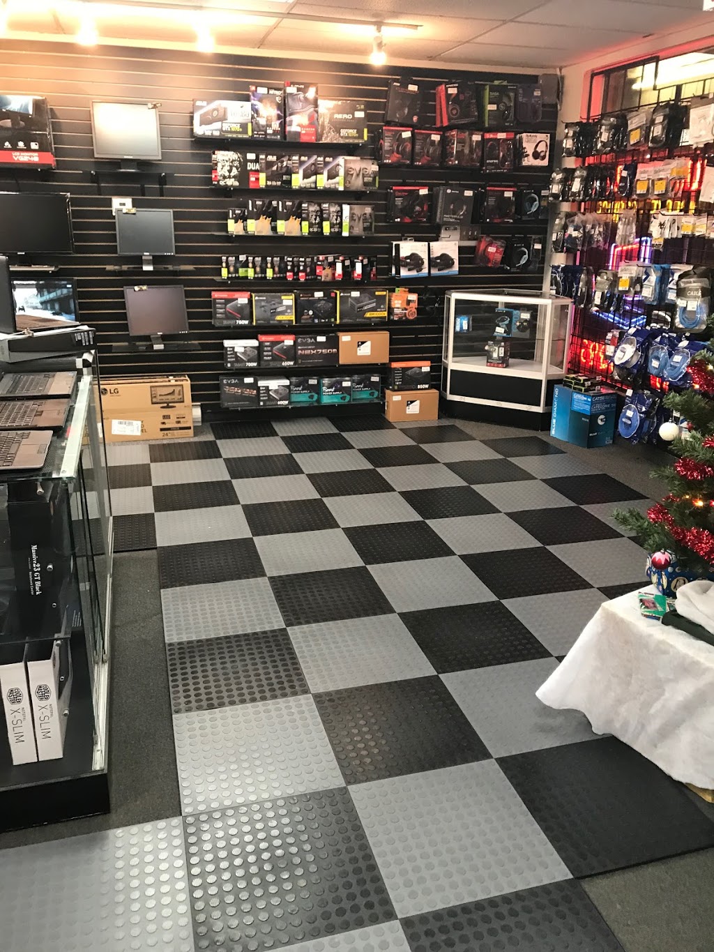 Microbytes Chateauguay Inc | 257 Boulevard DAnjou, Châteauguay, QC J6J 2R4, Canada | Phone: (450) 691-3383