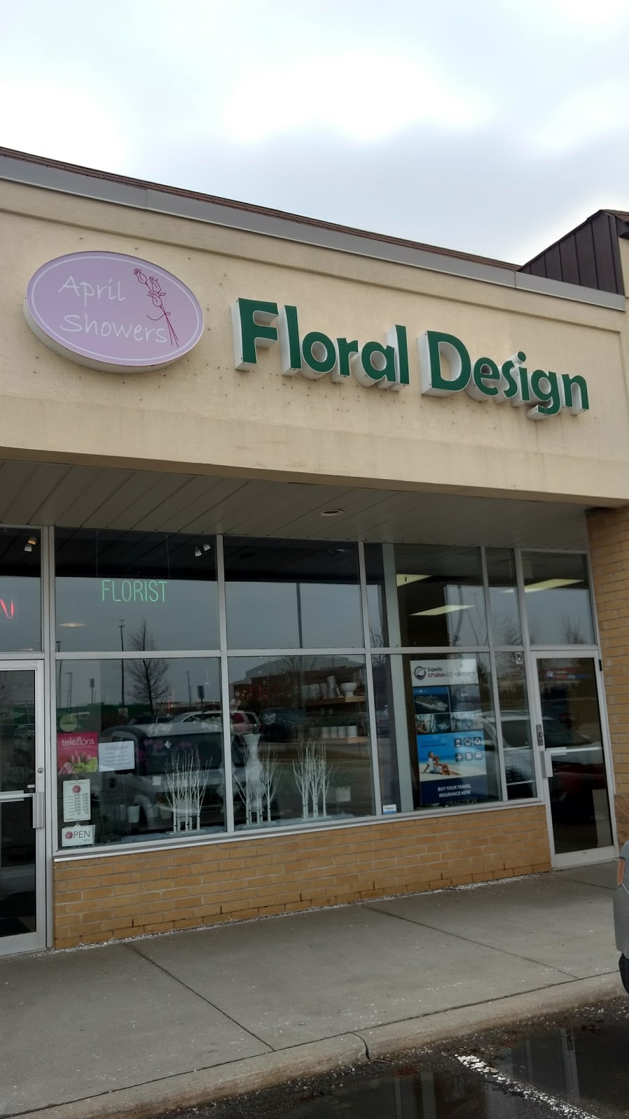 April Showers Floral Designs | 2460 Neyagawa Blvd Unit 6, Oakville, ON L6H 7P4, Canada | Phone: (905) 257-8568