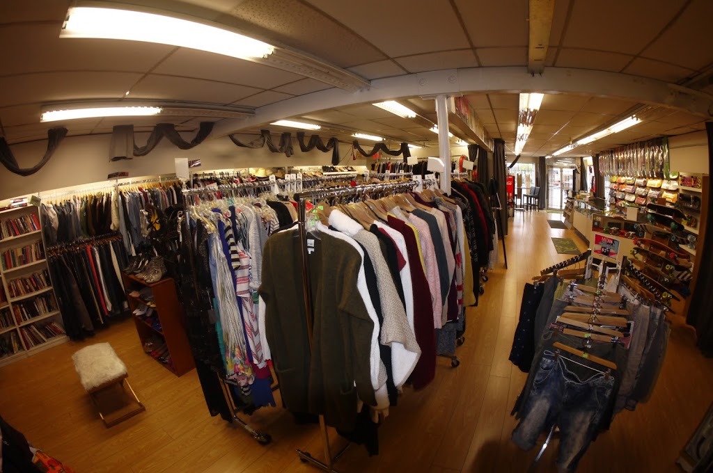 One Love Society & Thrift Store | 4845 Imperial St, Burnaby, BC V5J 1C5, Canada | Phone: (604) 620-5683