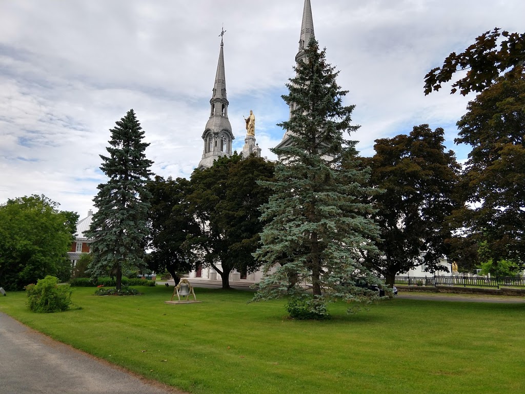 Eglise Saint-Louis de Lotbinière | 7510 Rte Marie-Victorin, Lotbinière, Quebec, QC G0S 1S0, Canada | Phone: (418) 796-2044