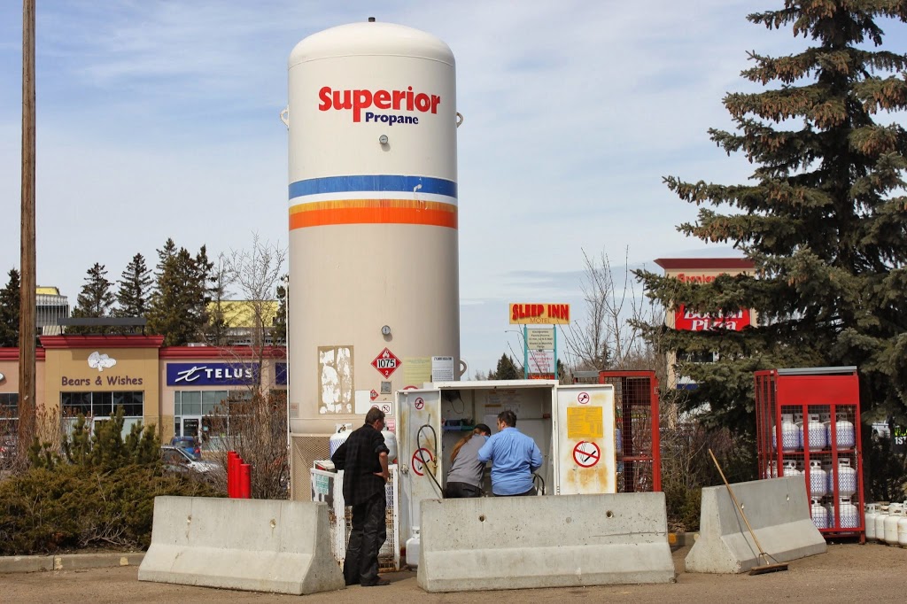 Husky Morinville Propane Refill Station | 9503 100 St, Morinville, AB T8R 1R2, Canada | Phone: (780) 939-4848