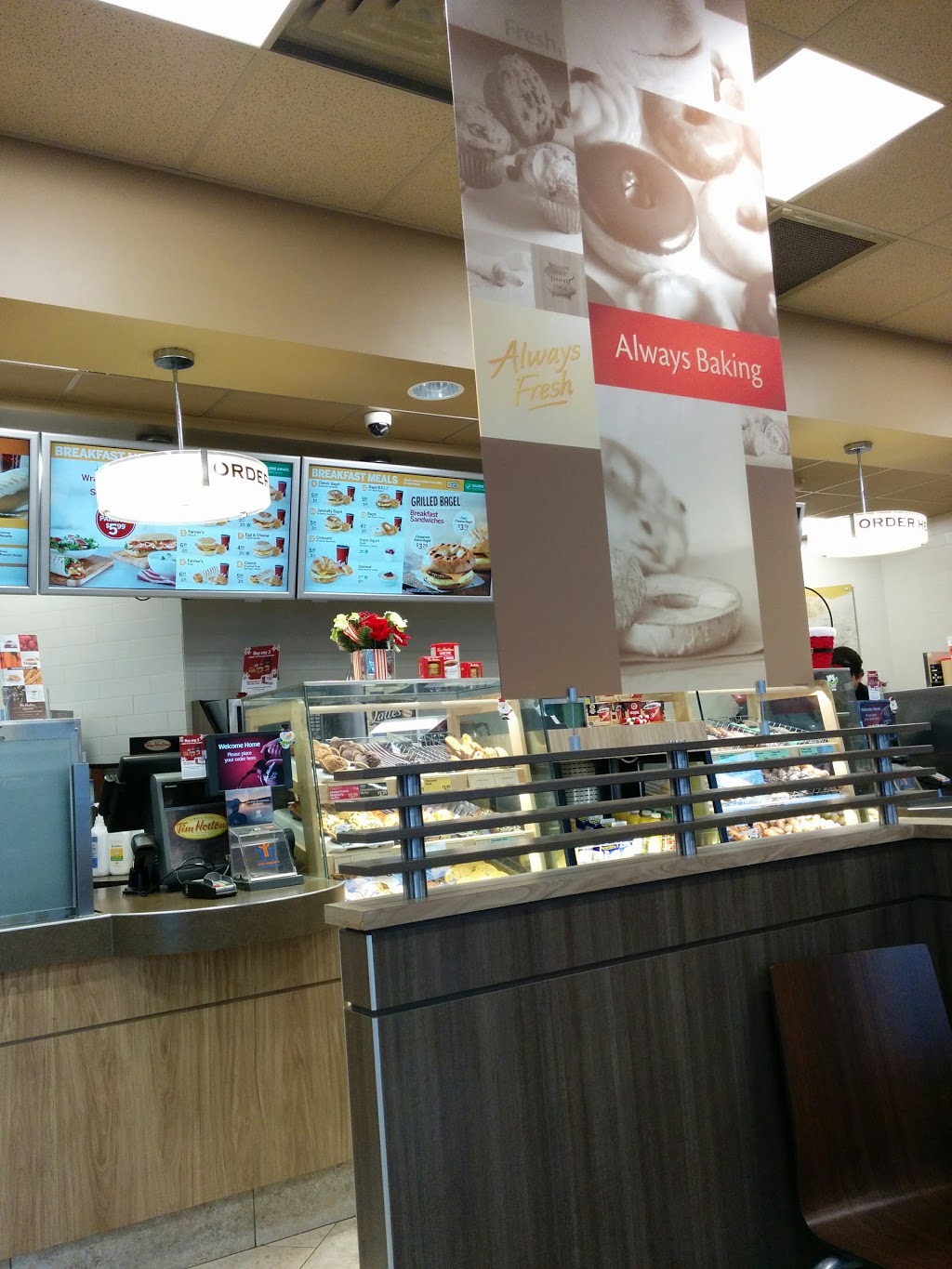 Tim Hortons | 390 Osborne St, Halifax, NS B3N 3J6, Canada | Phone: (902) 477-9984