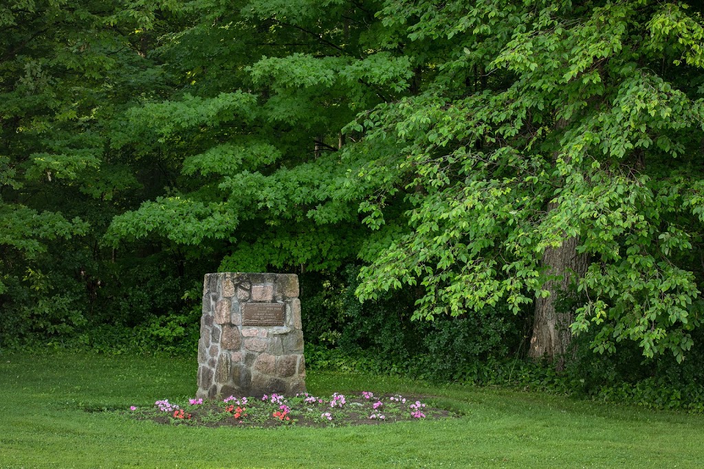 Rosemount Memorial Gardens | 2551 Whittington Dr, Peterborough, ON K9J 0G5, Canada | Phone: (705) 742-3242