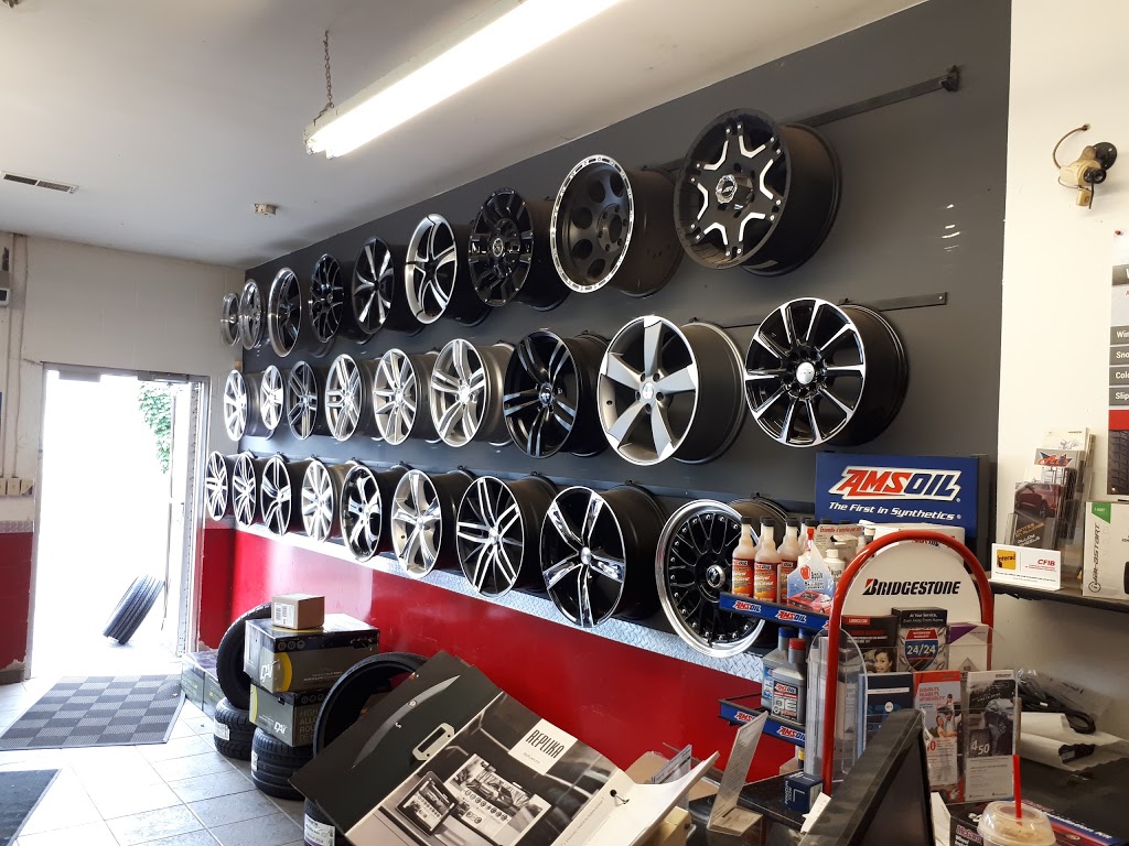 Ontario Auto Market and Tires | 1677 Victoria St N, Kitchener, ON N2B 3E6, Canada | Phone: (519) 742-1144