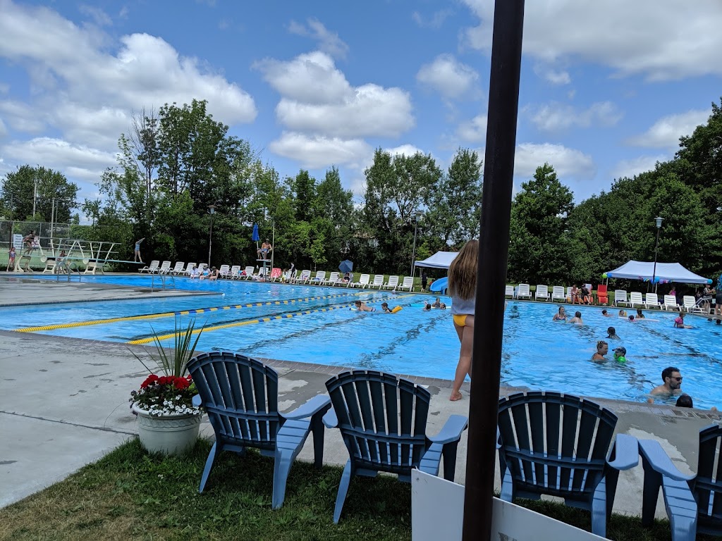 Lakeshore Swimming Pool Association | 792 Henderson Blvd, Kingston, ON K7M 4Y3, Canada | Phone: (613) 389-9510