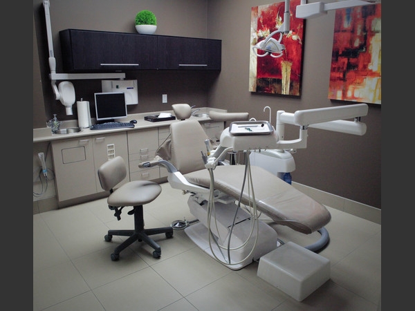 Milltown Dental | 840 Main St E Unit 3, Milton, ON L9T 0J4, Canada | Phone: (905) 878-8528