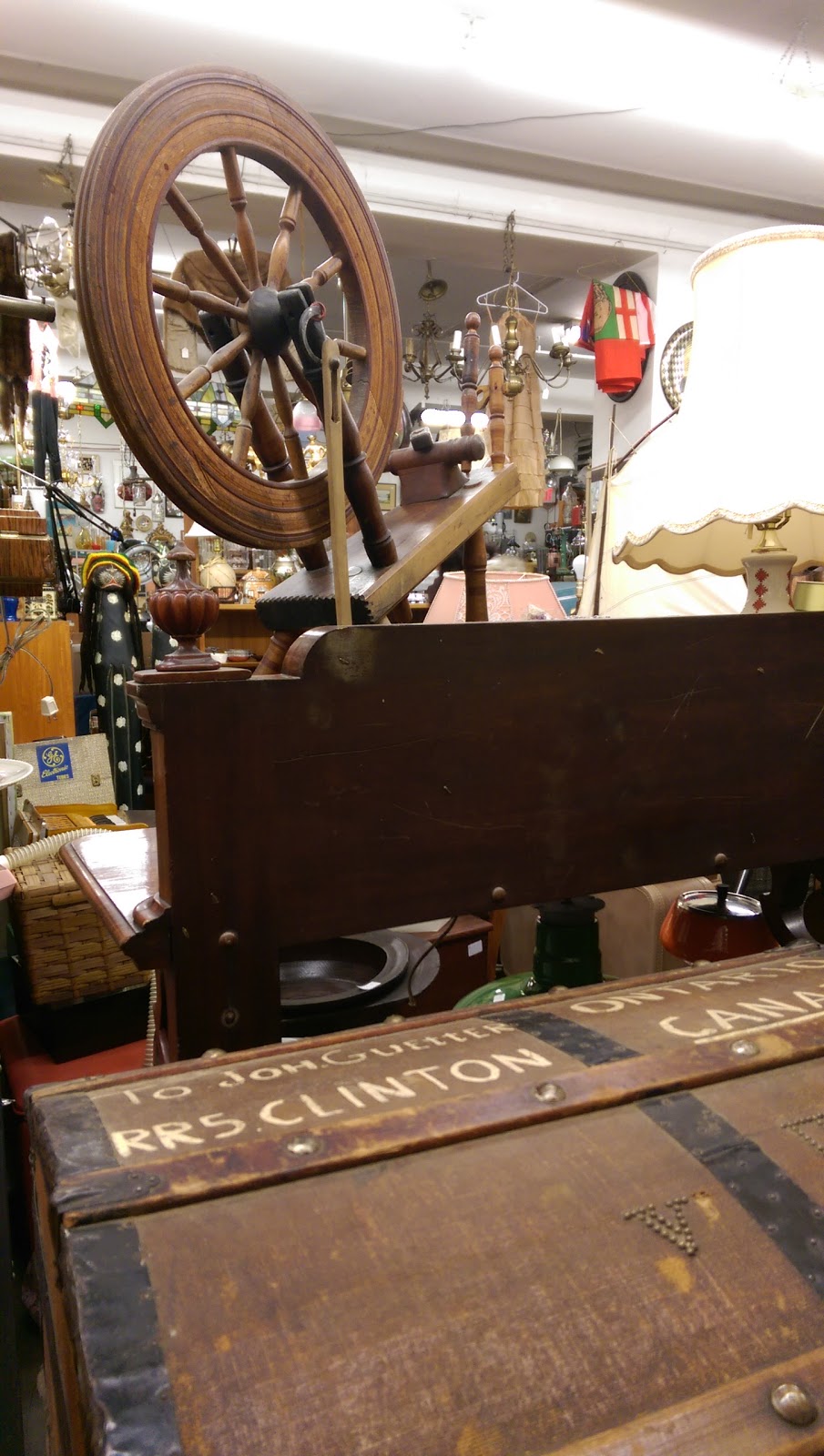 Antique Alley | 605 Front St, New Westminster, BC V3M 1A1, Canada | Phone: (604) 725-7198