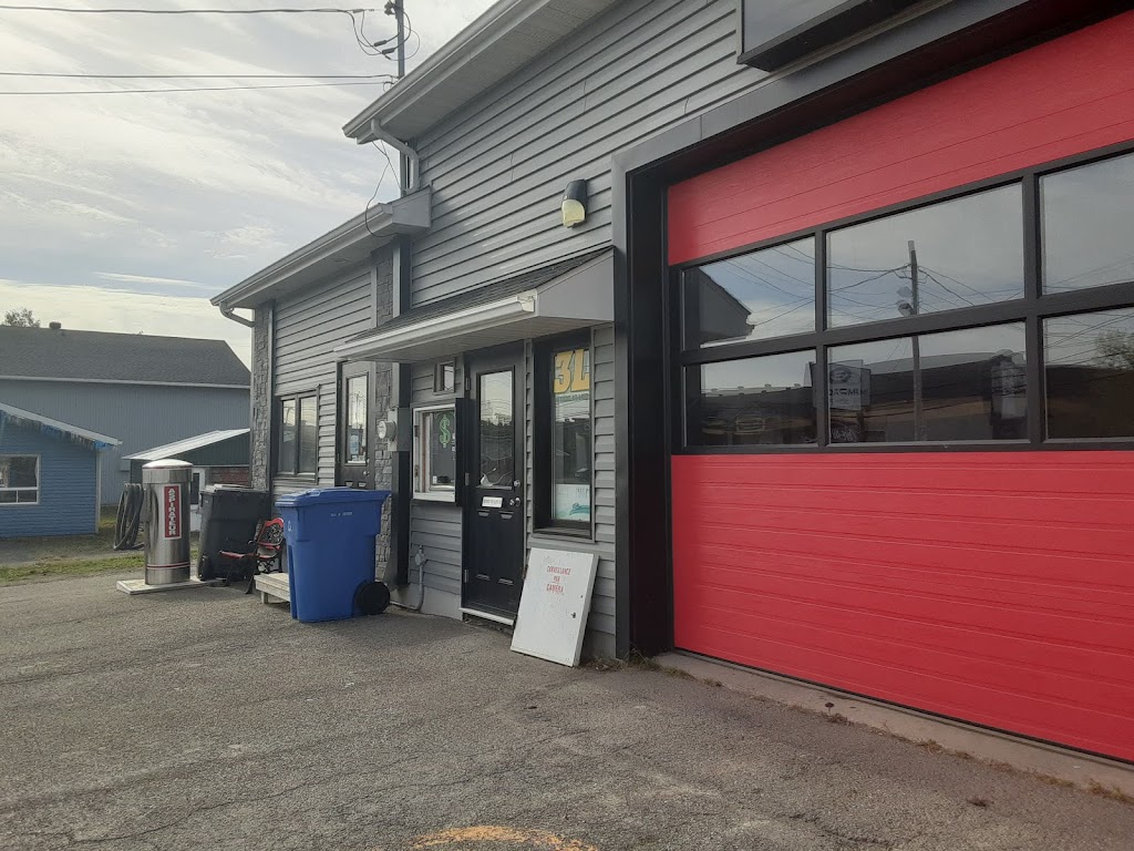 Lave-Auto Cartier | 40 Bd Cartier, Rivière-du-Loup, QC G5R 5Z4, Canada | Phone: (418) 862-9049