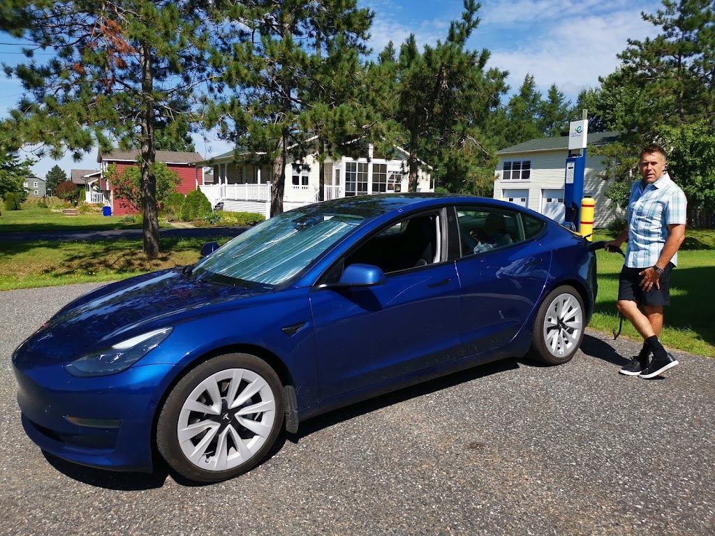 Electric Circuit Charging Station | 2197 Rang Saint-Joseph, Sainte-Perpétue, QC J0C 1R0, Canada | Phone: (800) 686-9243