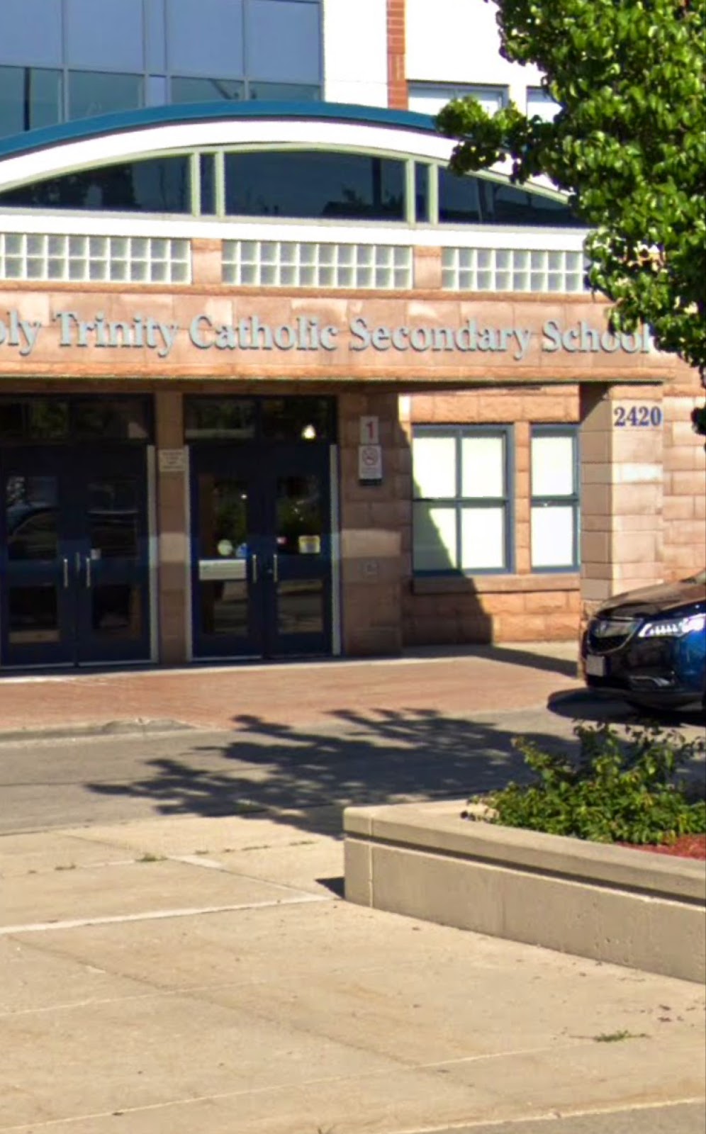 Holy Trinity Catholic Secondary School | 2420 Sixth Line, Oakville, ON L6H 5Z8, Canada | Phone: (905) 257-3534