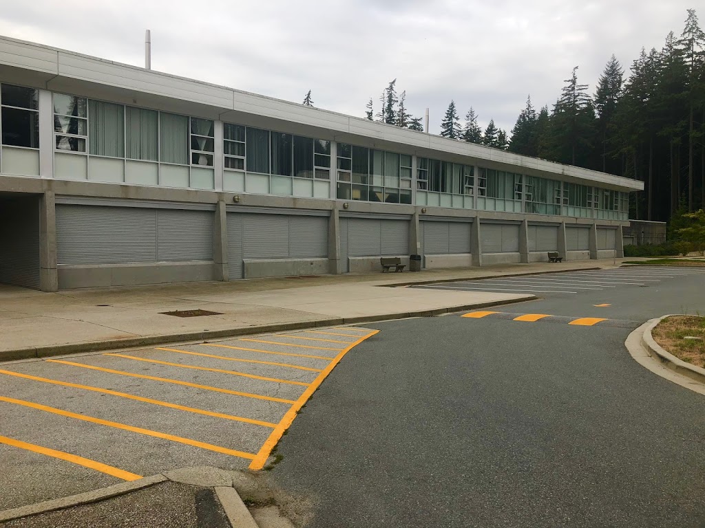 Heritage Woods Secondary School | 1300 David Ave, Port Moody, BC V3H 5K6, Canada | Phone: (604) 461-8679