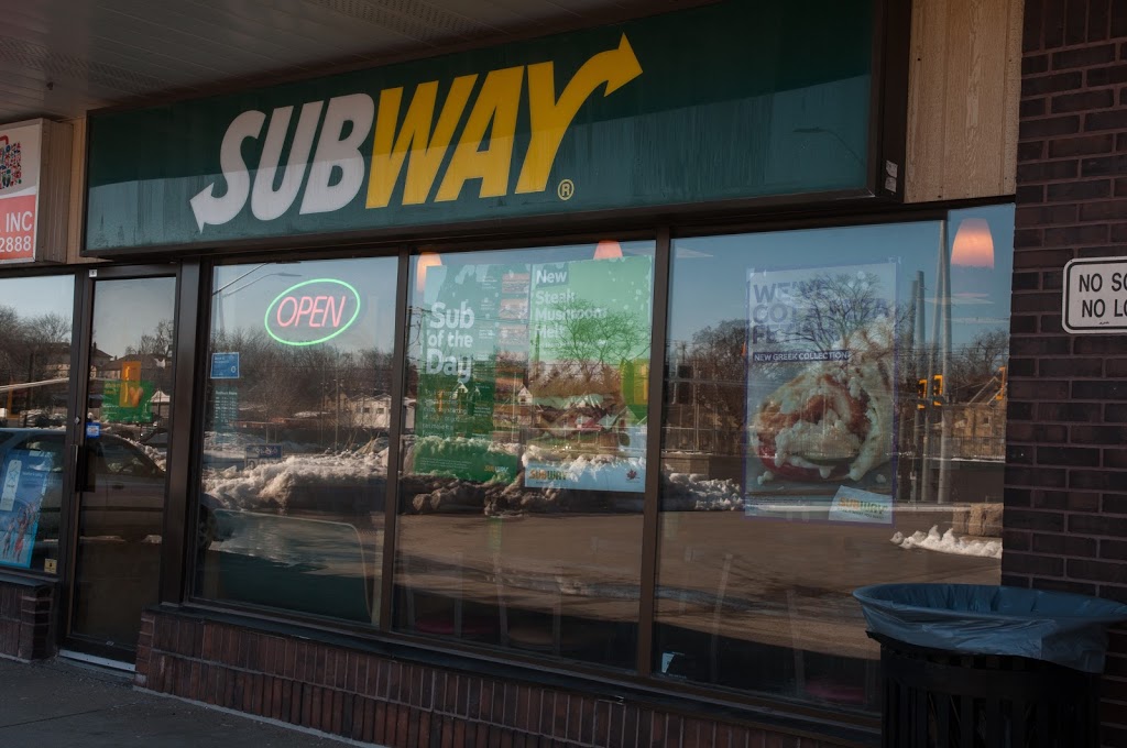 Subway | 607 King St W #4C, Kitchener, ON N2G 1C7, Canada | Phone: (519) 744-7330