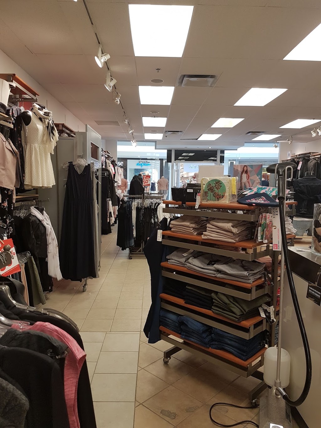 Pentagon | 1200 Boulevard Alphonse-Desjardins, Lévis, QC G6V 6Y8, Canada | Phone: (418) 835-1657