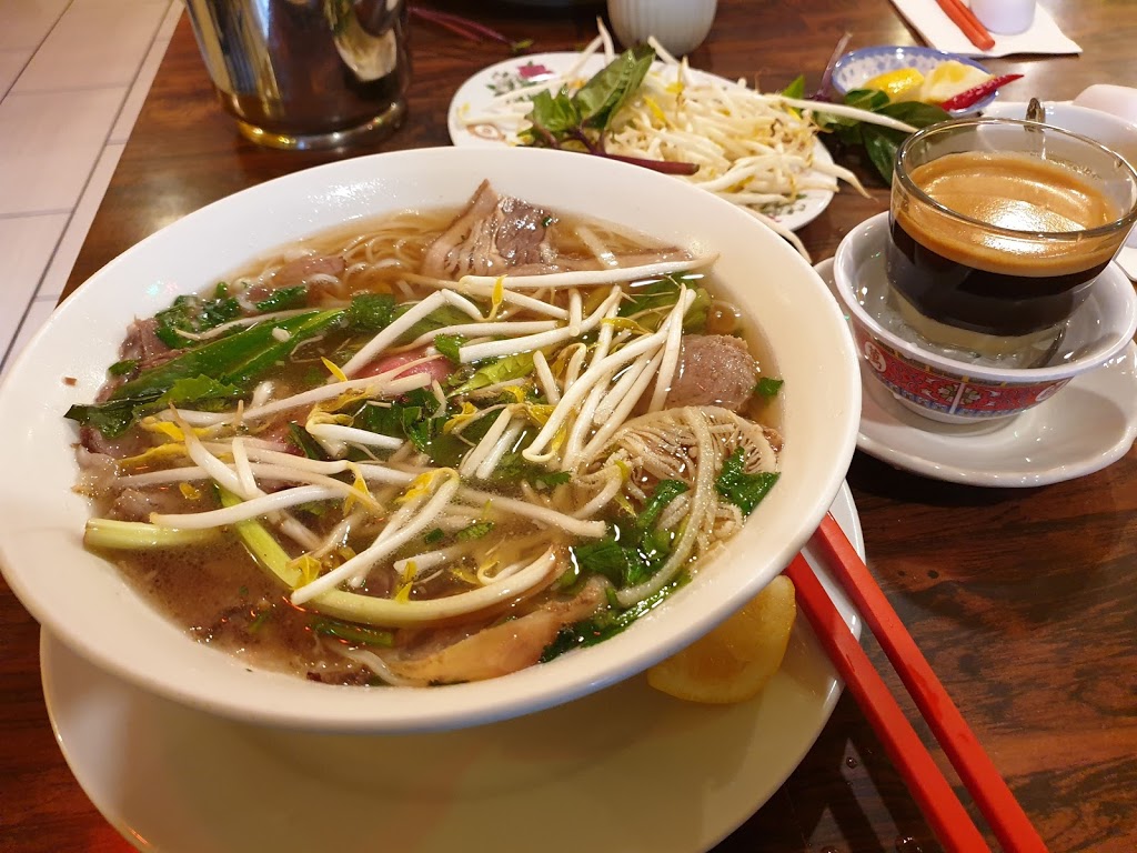 King Noodle House Pho Hoang | 10613 97 St NW, Edmonton, AB T5H 2L5, Canada | Phone: (780) 428-8983