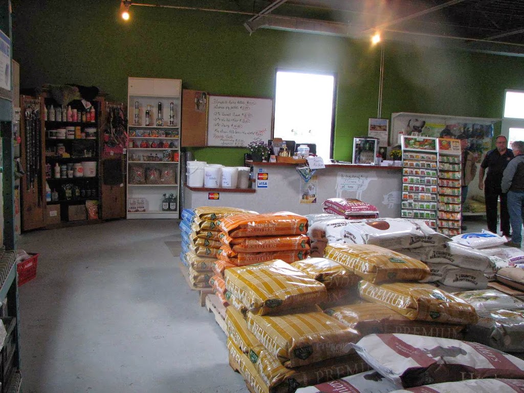 Essa Valley Feedn Pet Center | 4919 County Rd 90, Barrie, ON L4M 4S4, Canada | Phone: (705) 720-2844