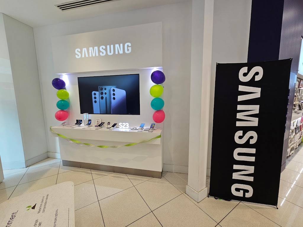 TELUS | 25 The West Mall UNIT 1978, Etobicoke, ON M9C 1B8, Canada | Phone: (416) 626-8410