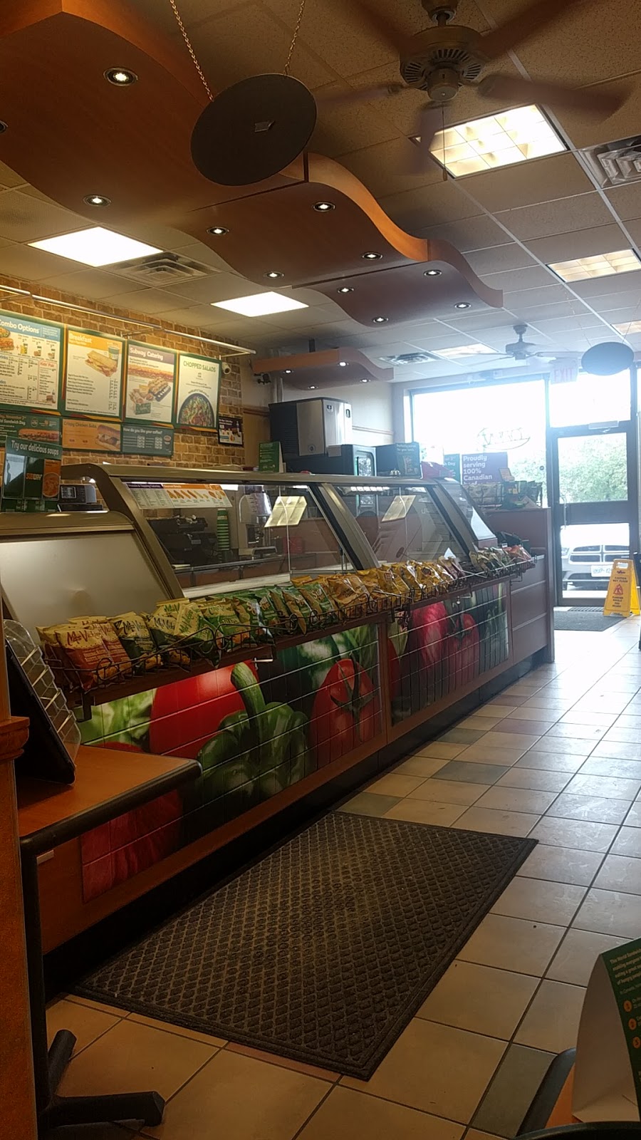 Subway | 83 Aberfoyle Rd Unit #4, Kingston, ON K7M 7B5, Canada | Phone: (613) 766-0070