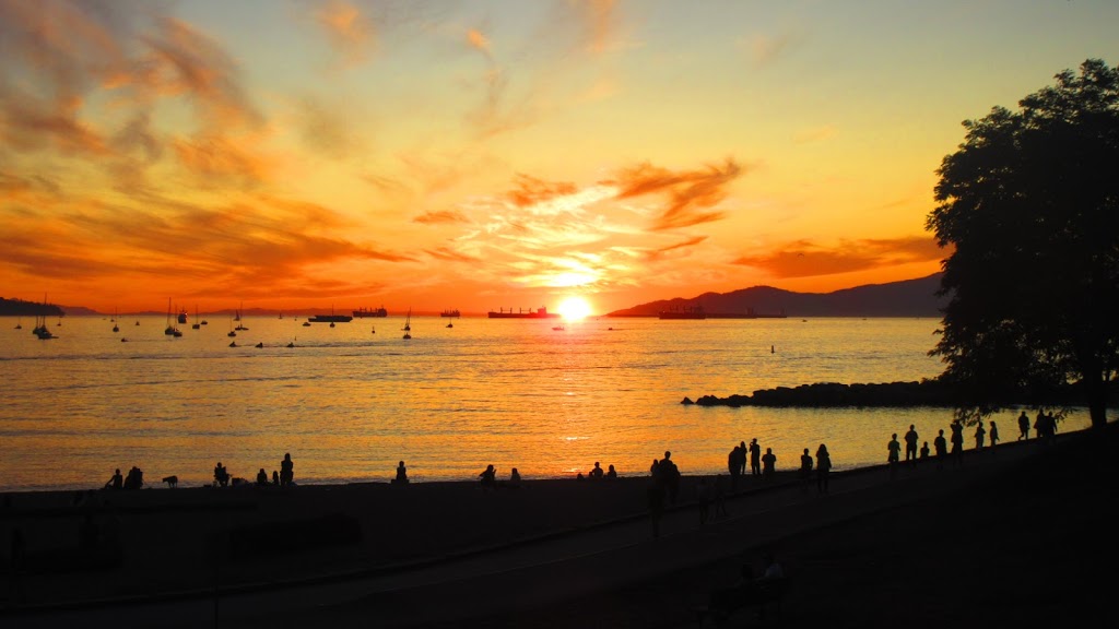 Sunset Beach Park | 1204 Beach Ave, Vancouver, BC V6E 1V3, Canada | Phone: (604) 873-7000