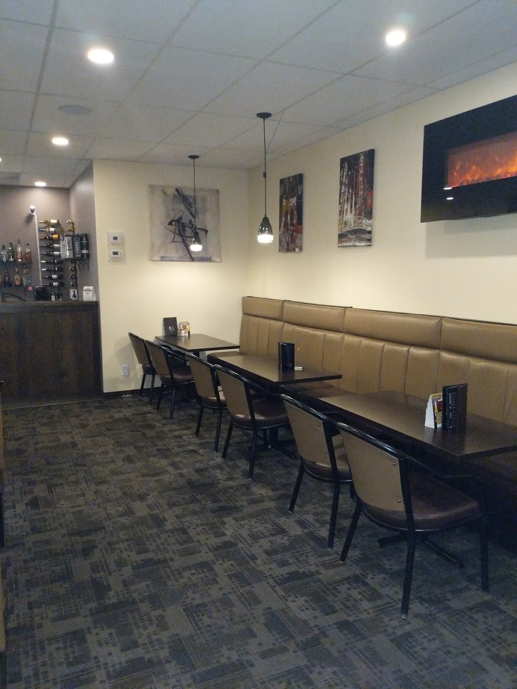 My Pizza Steak House | 104 3 Ave SE, High River, AB T1V 1G3, Canada | Phone: (403) 652-2262