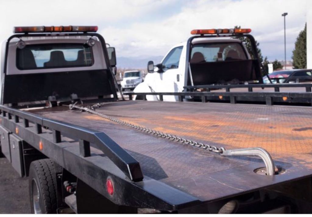 DART TOWING | 9436 159a St, Surrey, BC V4N 2L9, Canada | Phone: (778) 885-0420