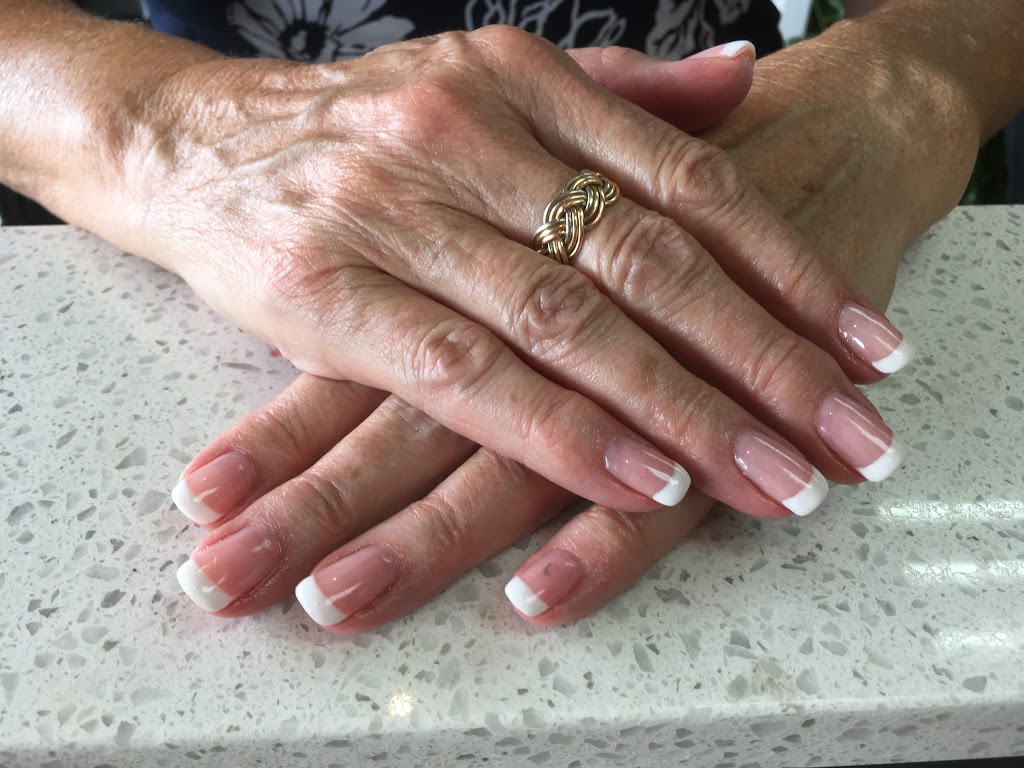 Iris Nails & Spa | 1500 Upper Middle Rd W, Oakville, ON L6M 3G3, Canada | Phone: (905) 469-9843