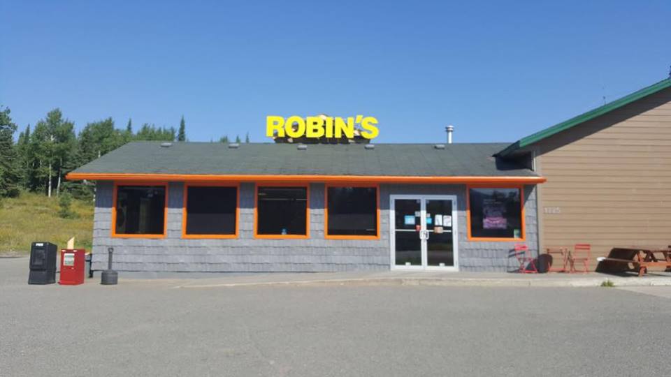 Robins on Hwy 61 | 1725 Hwy 61, Thunder Bay, ON P7J 1G3, Canada | Phone: (807) 285-3300