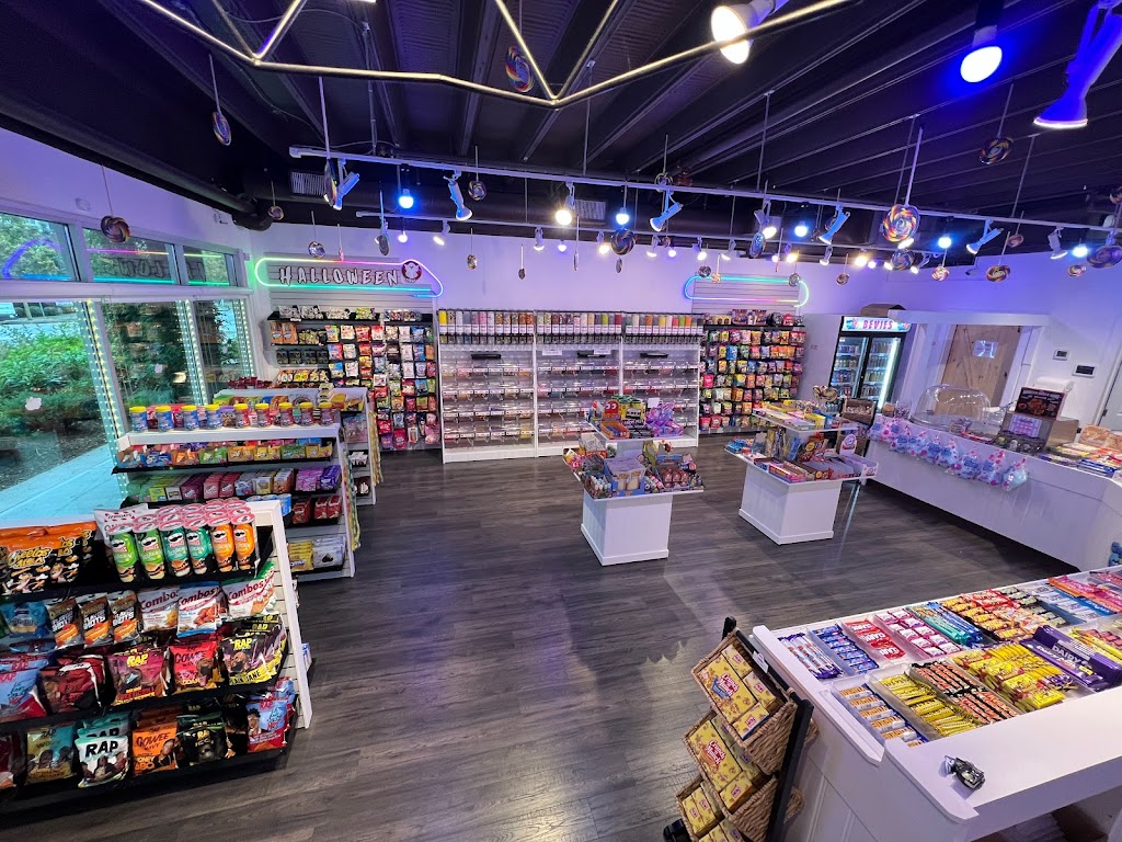 Clayton Candy Shop | 6820 188 St #110, Surrey, BC V4N 3G6, Canada | Phone: (604) 574-1913