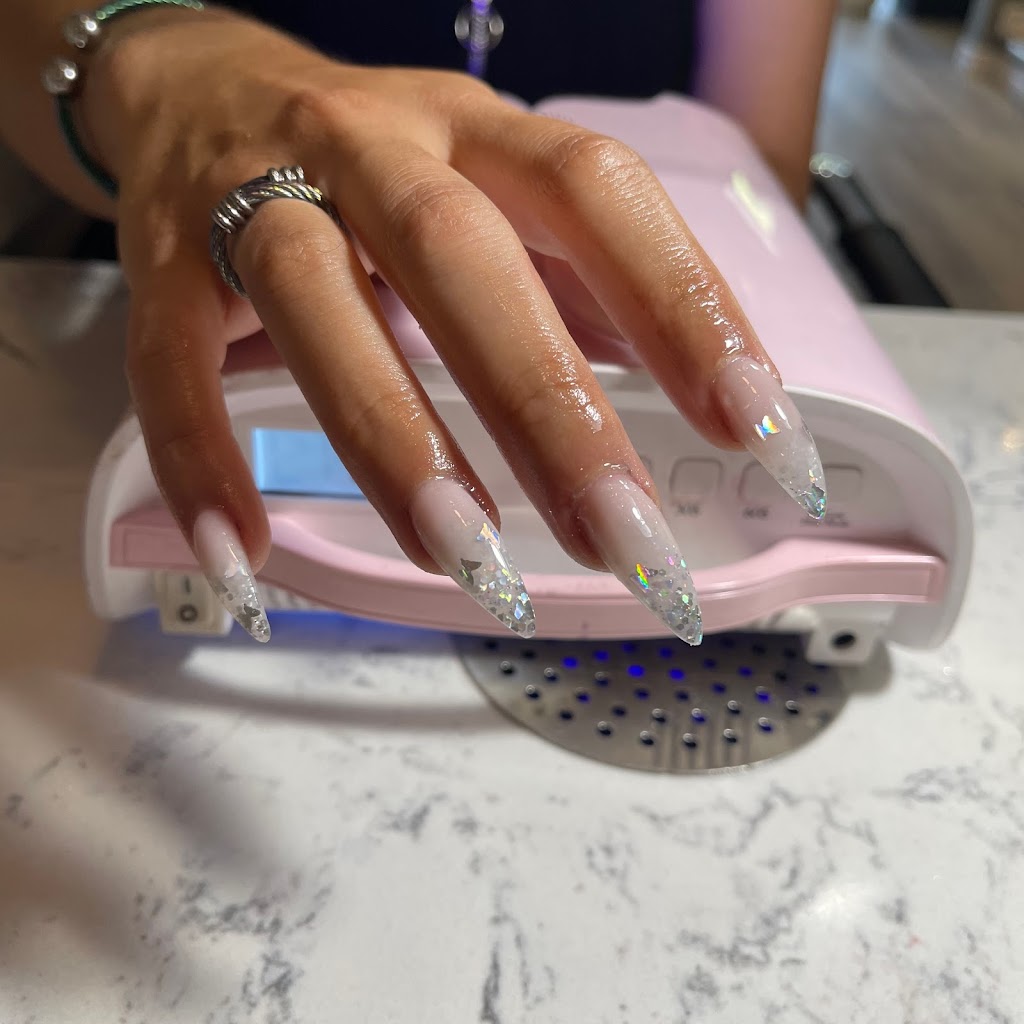 Deavys Beauties Ongles & Esthetique | 8466 Bd Lacordaire, Saint-Léonard, QC H1R 2A5, Canada | Phone: (514) 322-0707