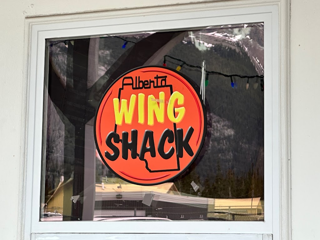 Alberta Wing Shack | 101 Eagle Crescent, Banff, AB T1L 1C3, Canada | Phone: (403) 762-4440