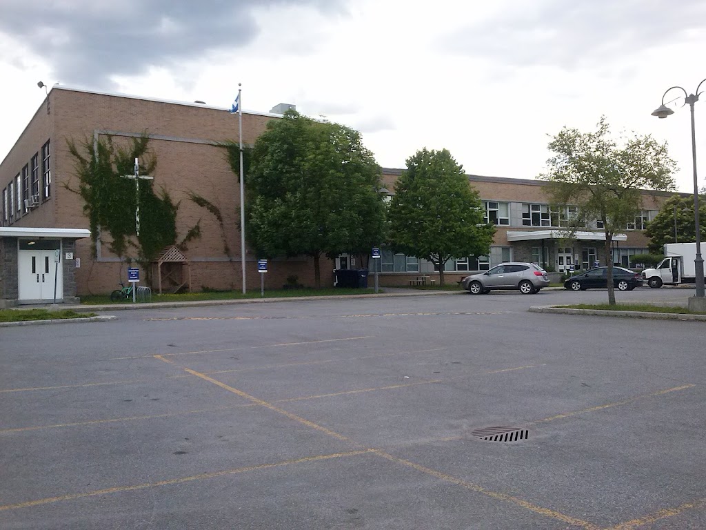Centre DEducation Des Adultes Les Berges | 2100 Rue Cunard, Laval, QC H7S 2G5, Canada | Phone: (450) 662-7000
