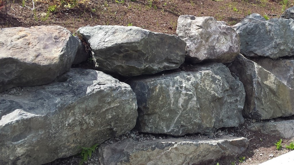 Nanaimo Retaining Walls | 1847 E Wellington Rd, Nanaimo, BC V9S 5L0, Canada | Phone: (236) 362-0986