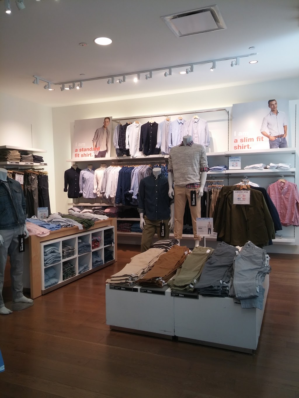 Gap | 1 Promenade Cir, Thornhill, ON L4J 4P8, Canada | Phone: (905) 886-9509