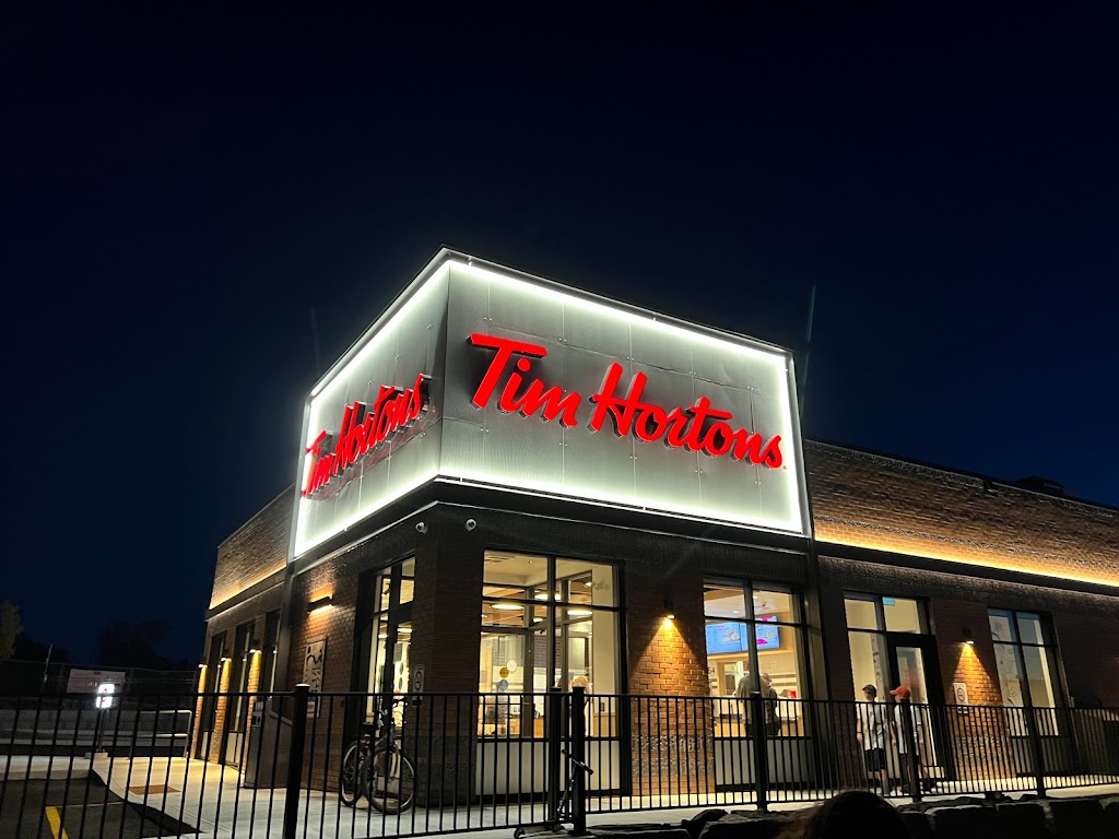 Tim Hortons | 110 Chandler Cres, Peterborough, ON K9J 6X4, Canada | Phone: (705) 876-1212