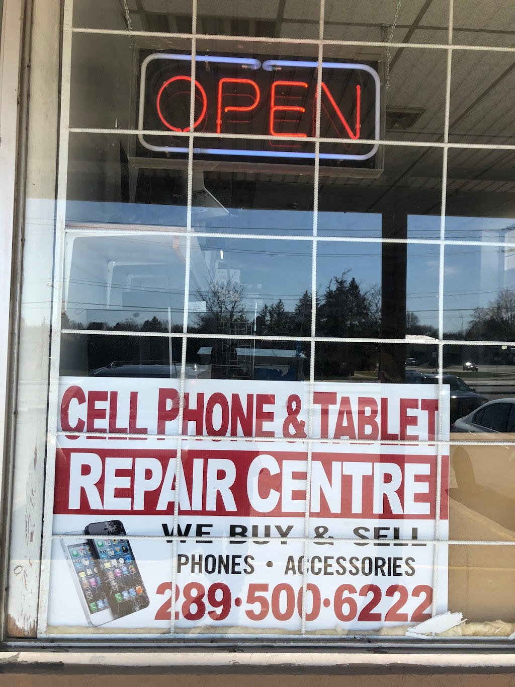 royal cellular inc | 765 Davis Dr, Newmarket, ON L3Y 2R2, Canada | Phone: (289) 500-6222