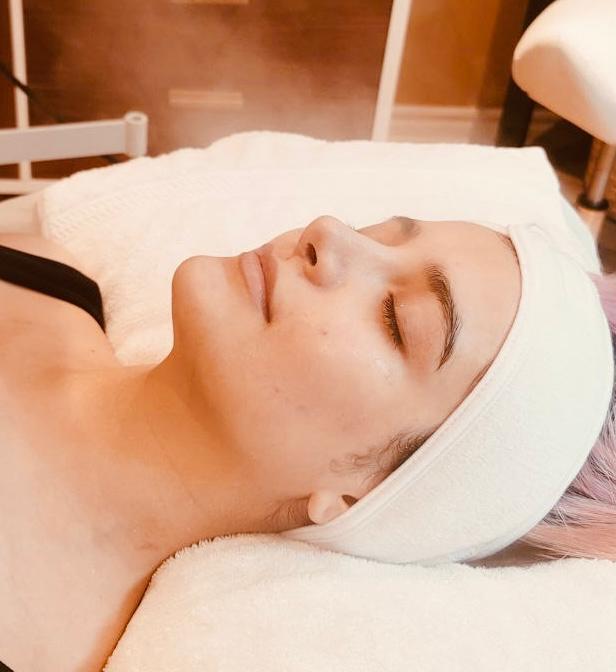 Skin Care by Pari - Soins de la peau avec Pari | 75 Rue de Matagami, Blainville, QC J7B 1T6, Canada | Phone: (438) 728-3050