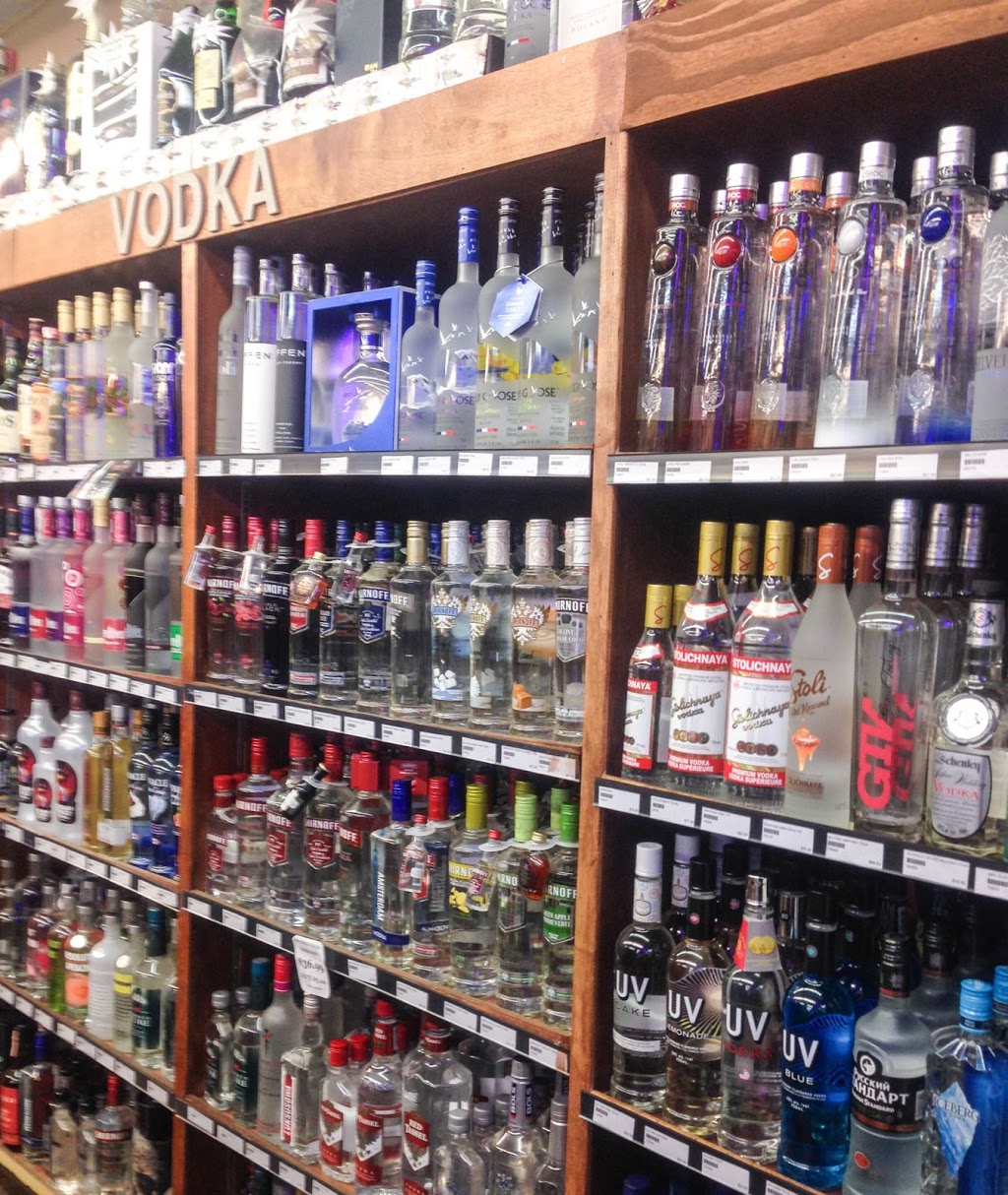 Liquor Bay Ltd | 9104 75 Street NW, Edmonton, AB T6C 2H4, Canada | Phone: (780) 440-0299