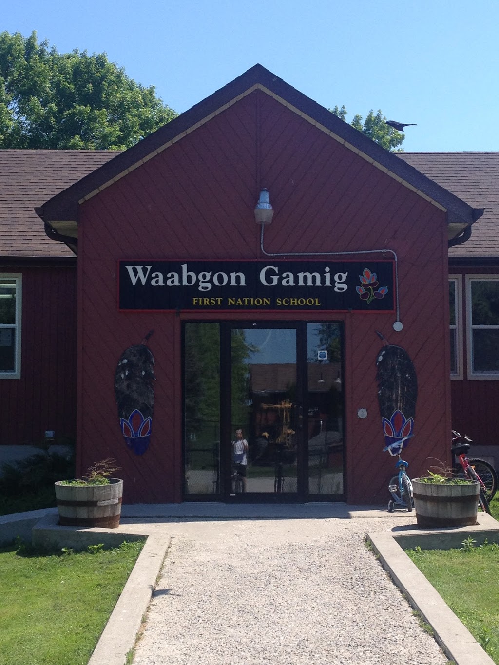 Waabgon Gamig First Nation School | 830 Chief Joseph Snake Rd, Pefferlaw, ON L0E 1N0, Canada | Phone: (705) 437-1529