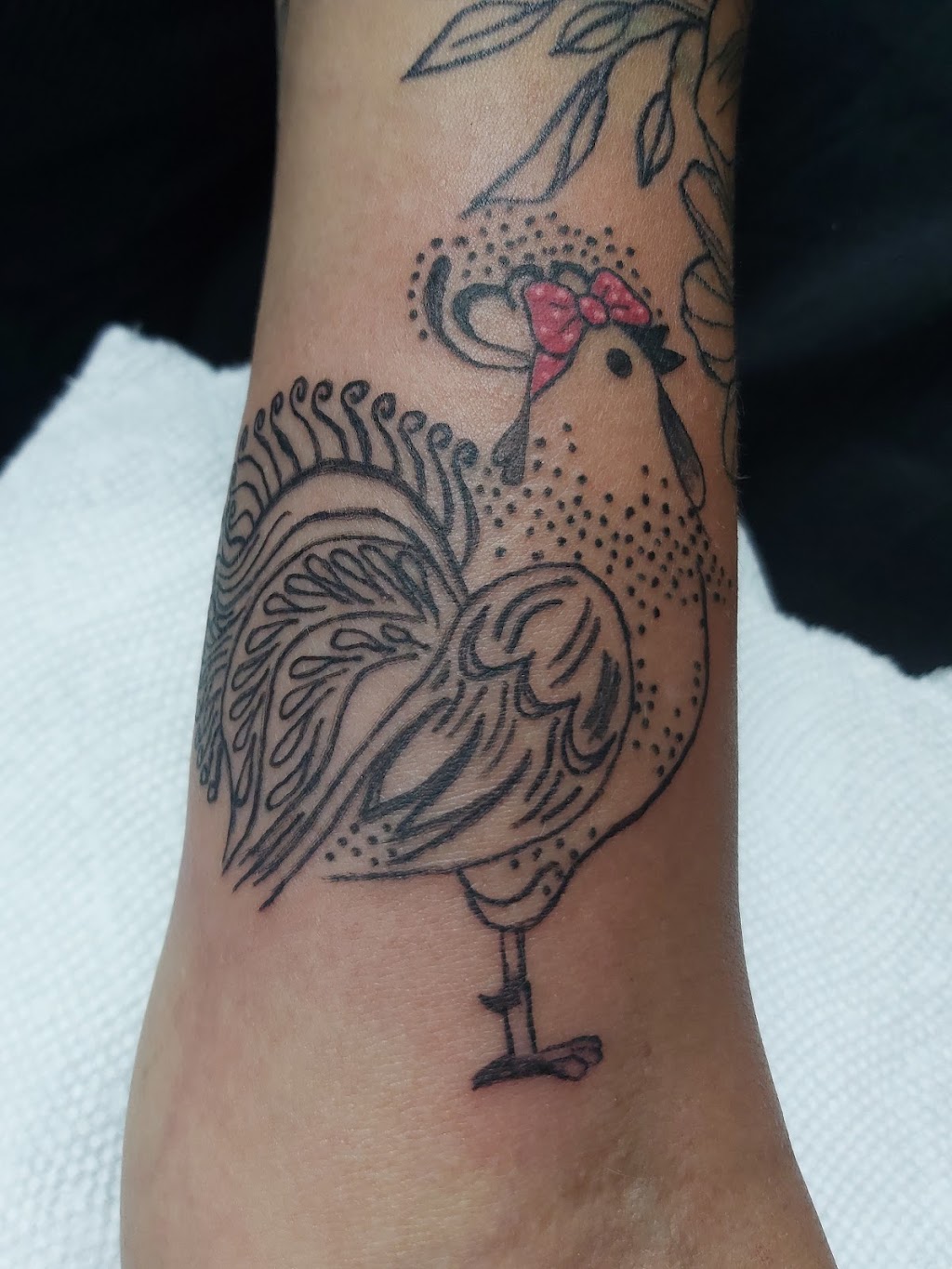 Tattoo Juliet | 355B Rue Victoria, Thurso, QC J0X 3B0, Canada | Phone: (819) 431-8176