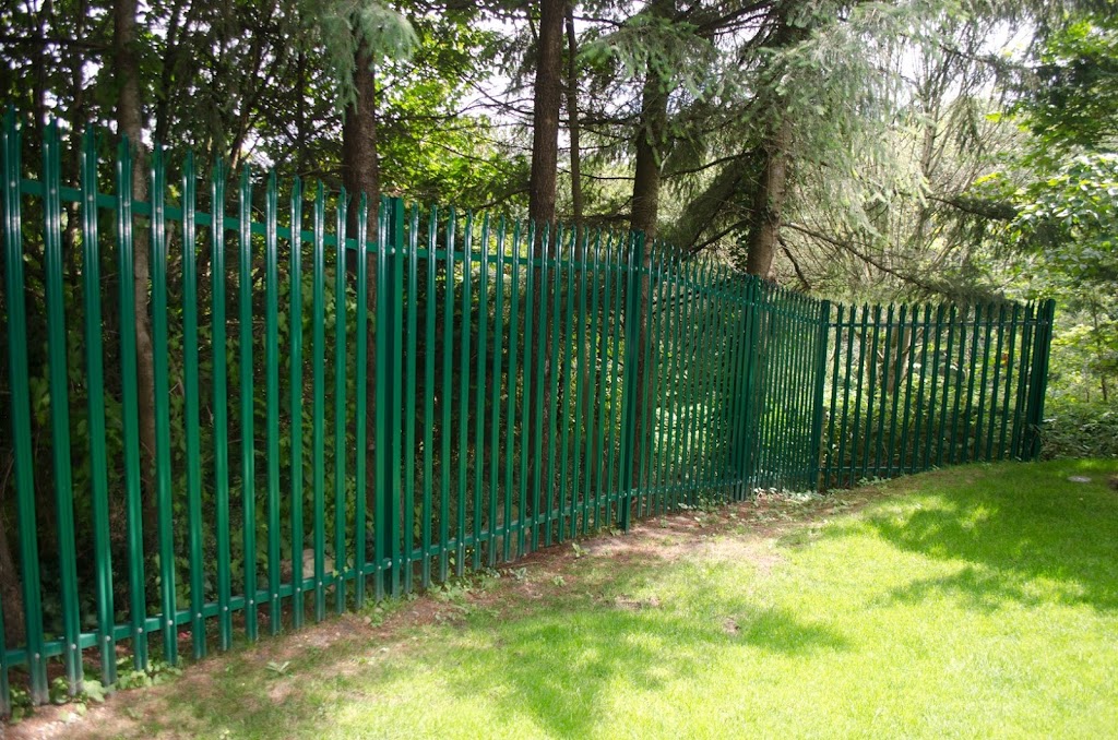 Hardings Security Fencing | 1667 Columbia St, North Vancouver, BC V7J 1A5, Canada | Phone: (604) 790-2445