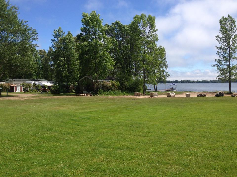 Oliphant Family Campground | 274 Spry Lake Rd, Wiarton, ON N0H 2T0, Canada | Phone: (226) 668-4355