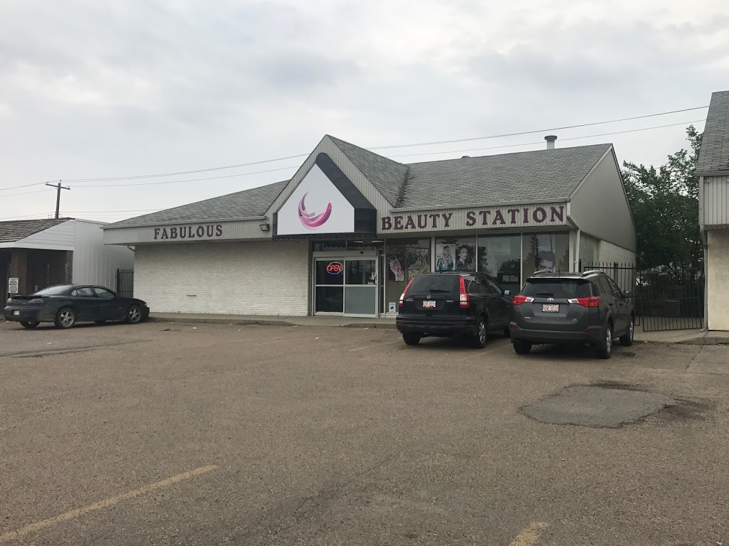 Fabulous Beauty Station | 12425 97 St NW, Edmonton, AB T5G 1Z6, Canada | Phone: (780) 474-1828