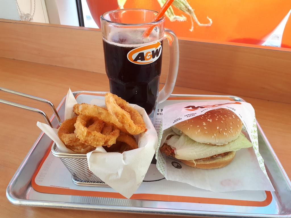 A&W Canada | 2915 Boulevard de la Gare, Vaudreuil-Dorion, QC J7V 9R2, Canada | Phone: (450) 455-0438