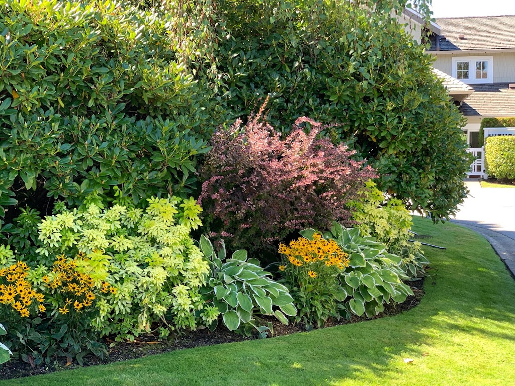 Belleview Landscaping and Design | 2253 Bellevue Ave, West Vancouver, BC V7V 1C5, Canada | Phone: (604) 802-4694