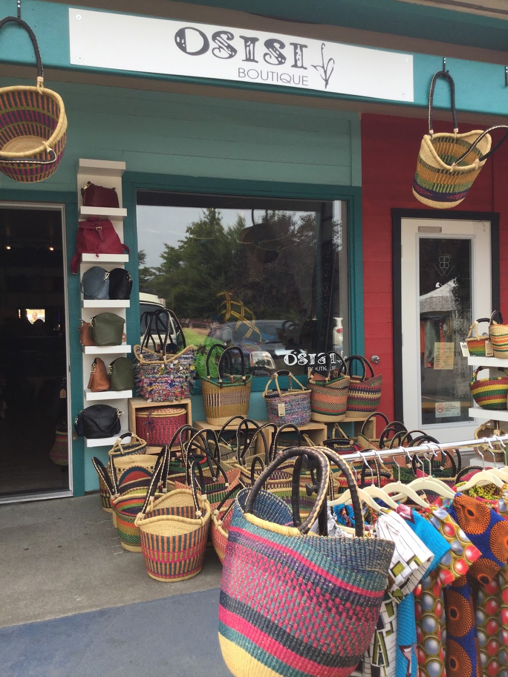 Osisi Boutique | 110 149 Fulford-Ganges Rd, Salt Spring Island, BC V8K 2T9, Canada | Phone: (250) 537-6610