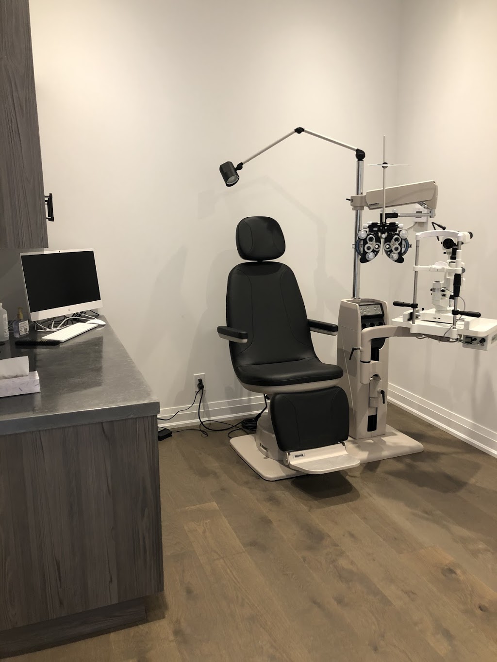 Optomeyes Vision Care | 1450 Clark Ave W #27A, Thornhill, ON L4J 7J9, Canada | Phone: (905) 660-3074