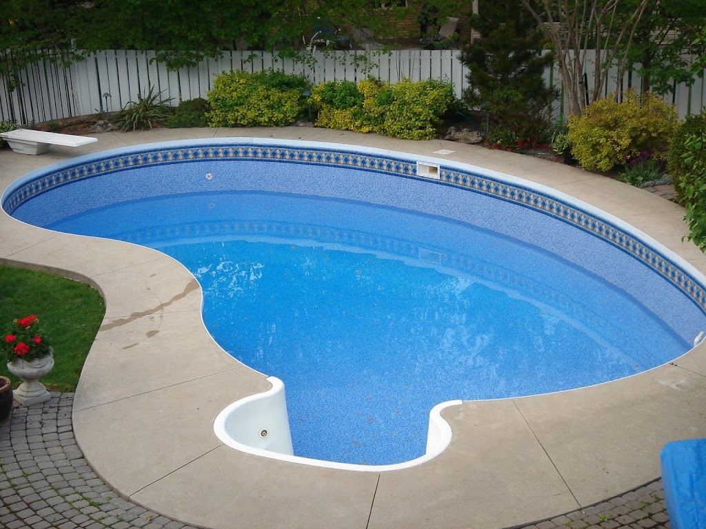 Pressure Clean Pools | 2210 Speers Rd, Oakville, ON L6L 2X8, Canada | Phone: (905) 465-3305