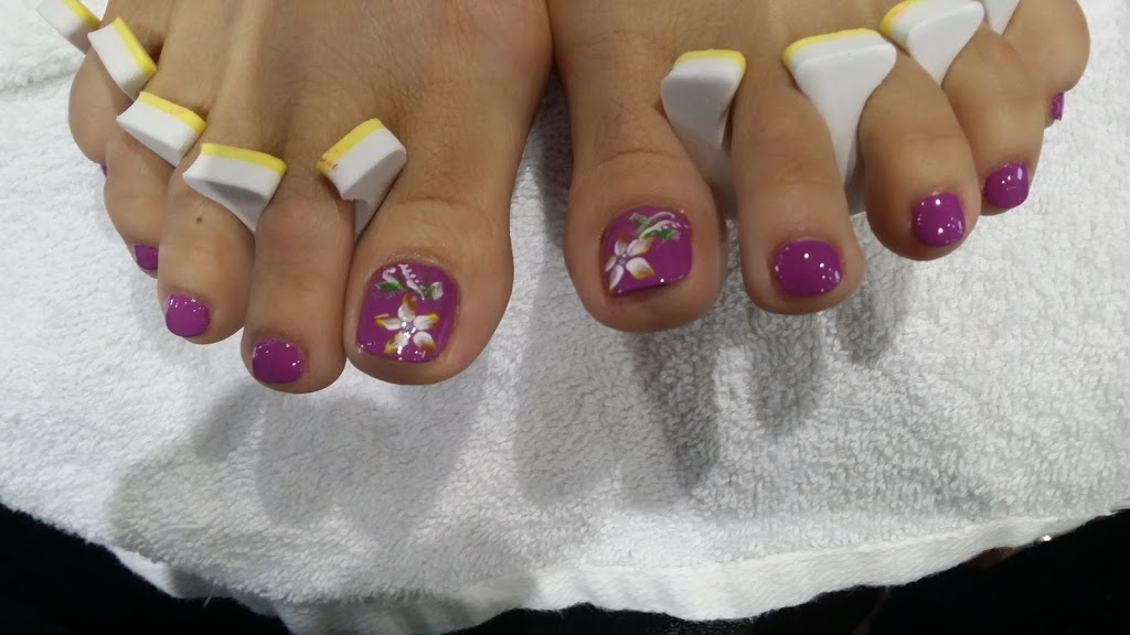 Roses Nail Care | 3105 Walkers Line, Burlington, ON L7M 0E1, Canada | Phone: (289) 337-5777