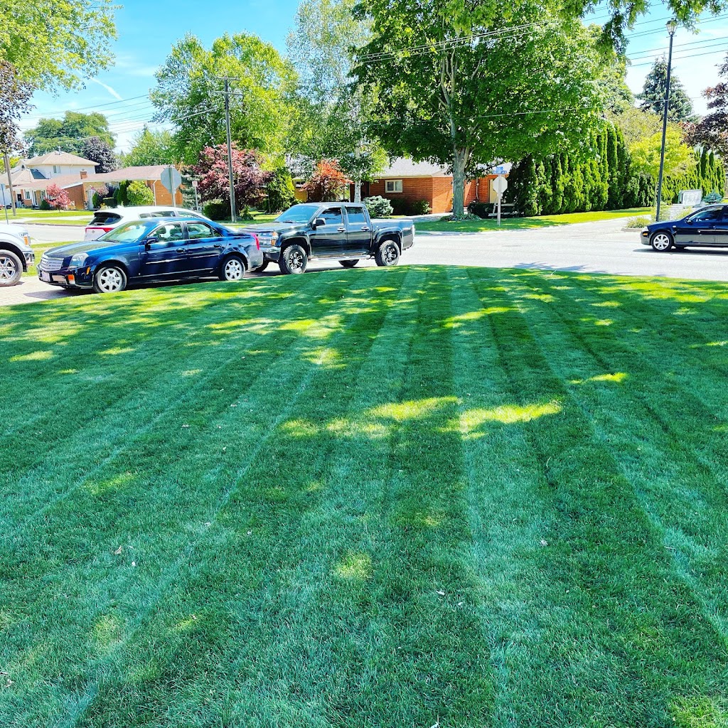 LCD lawn care and Landscaping | 24171 Winter Line Rd, Chatham-Kent, ON N0P 1Z0, Canada | Phone: (519) 360-8614