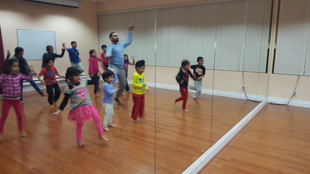 Neeti Dream n dance Center | 100 Pertosa Dr #209, Brampton, ON L6X 0H9, Canada | Phone: (416) 875-6235