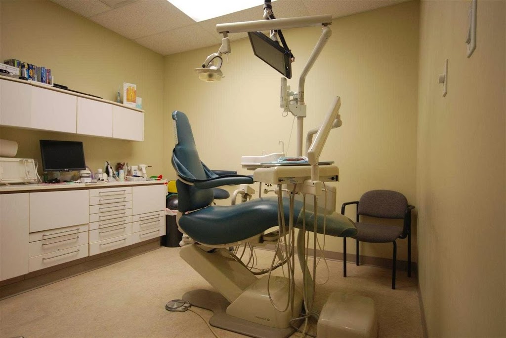 Dr Michael Bensky - Highland Dental Office | 525 Highland Dental Office, Unit #14, Kitchener, ON N2M 5K2, Canada | Phone: (519) 744-5335